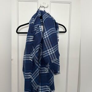 Blue and White Patterned Scarf